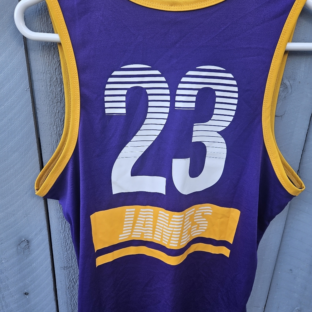 NWOT NBA LA Lakers LeBron James #23 Jersey - Picture 3 of 6